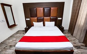 Rockland Cottage, Manali - Centrally Heated & Air Cooled Premium Rooms